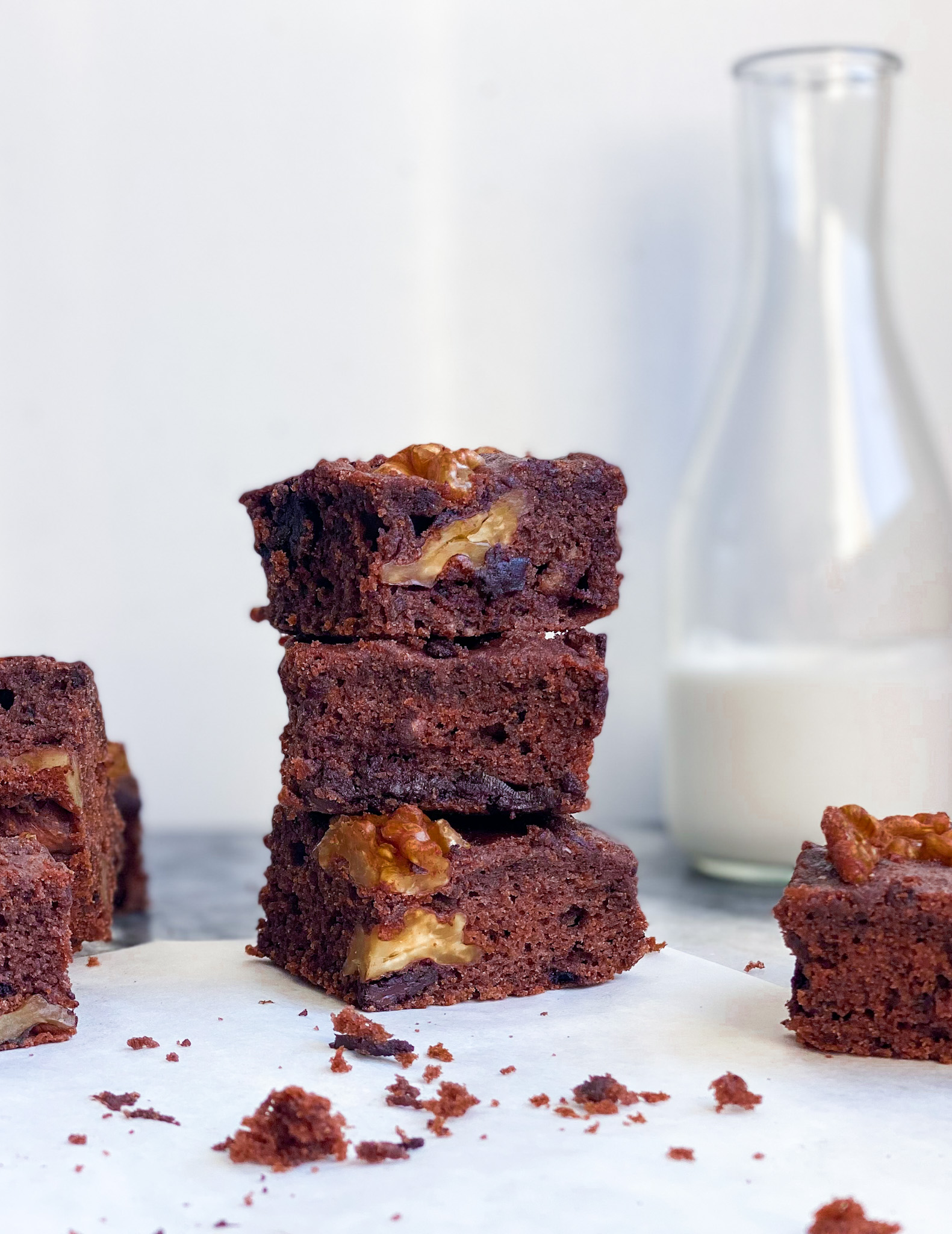 Transform Ripe Bananas: Easy Gluten-Free & Vegan Brownies